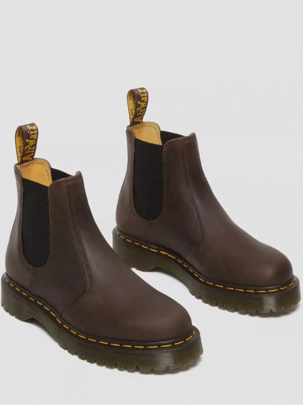 NWT Dr. Martens Size 10 Men’s/11 Woman’s Dark Brown Crazy Horse Chelsea Boots